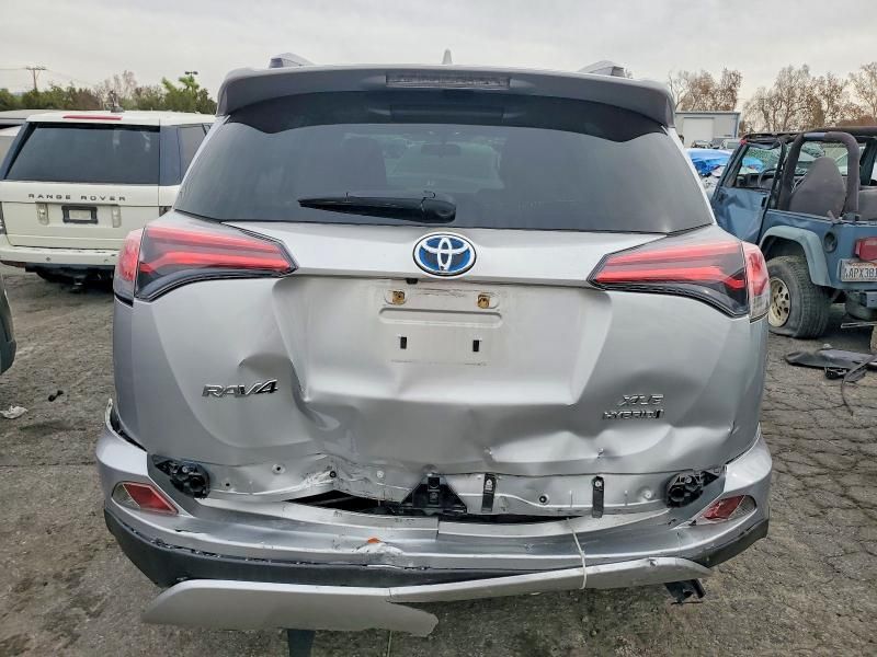 2016 Toyota Rav4 hv xle