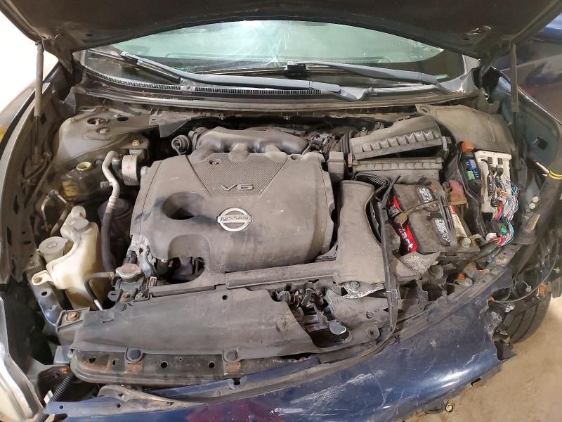 2013 Nissan Maxima s