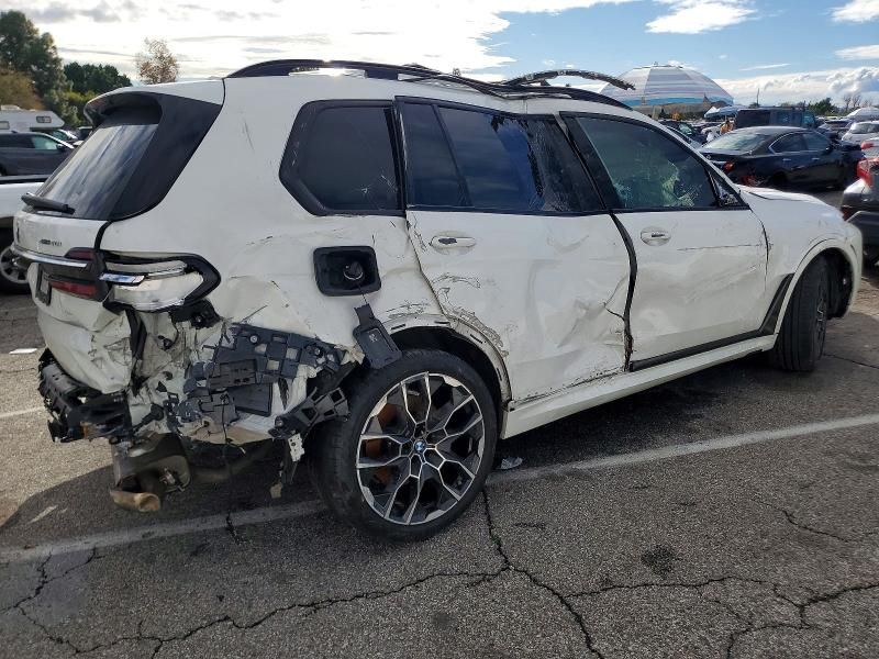 2023 BMW X7 Xdrive40i