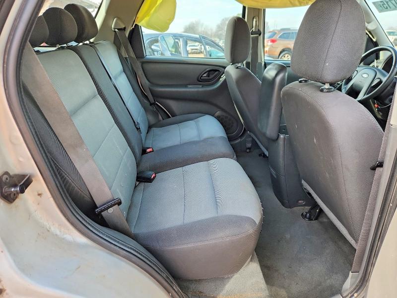 2005 Ford Escape xls