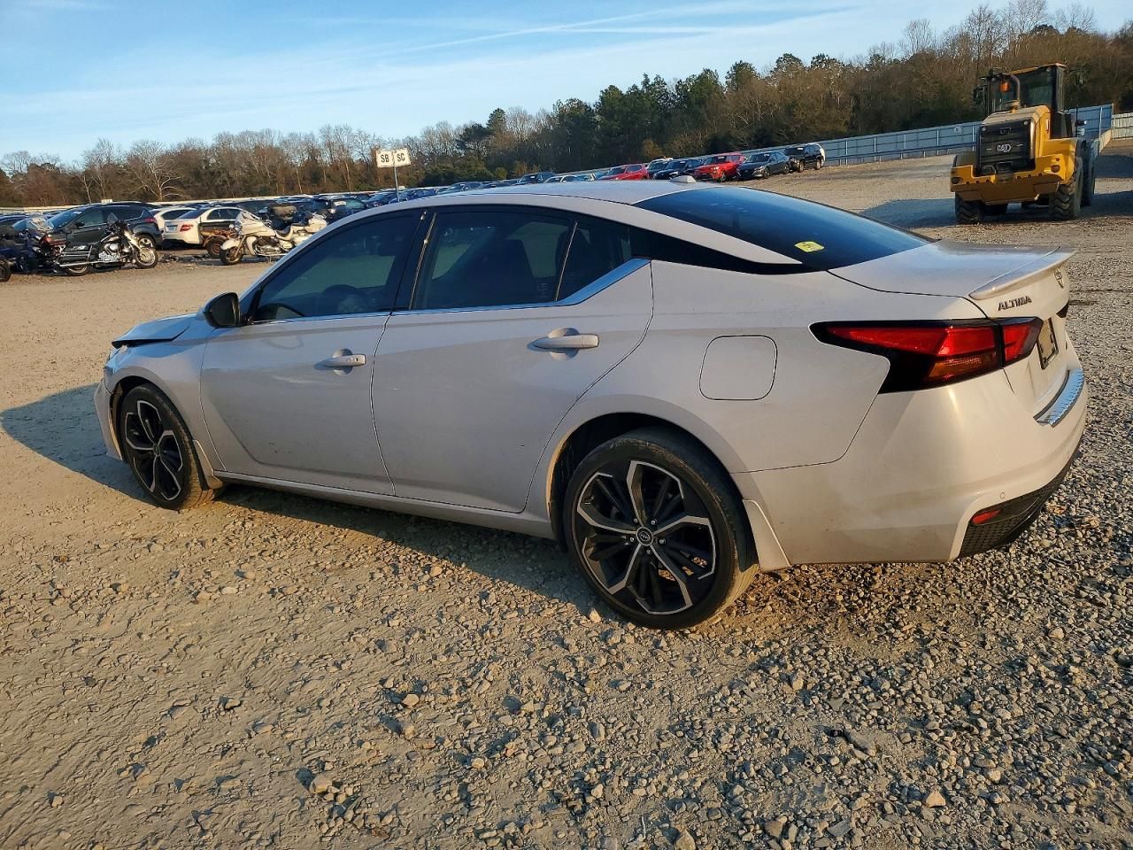 2023 Nissan Altima sr