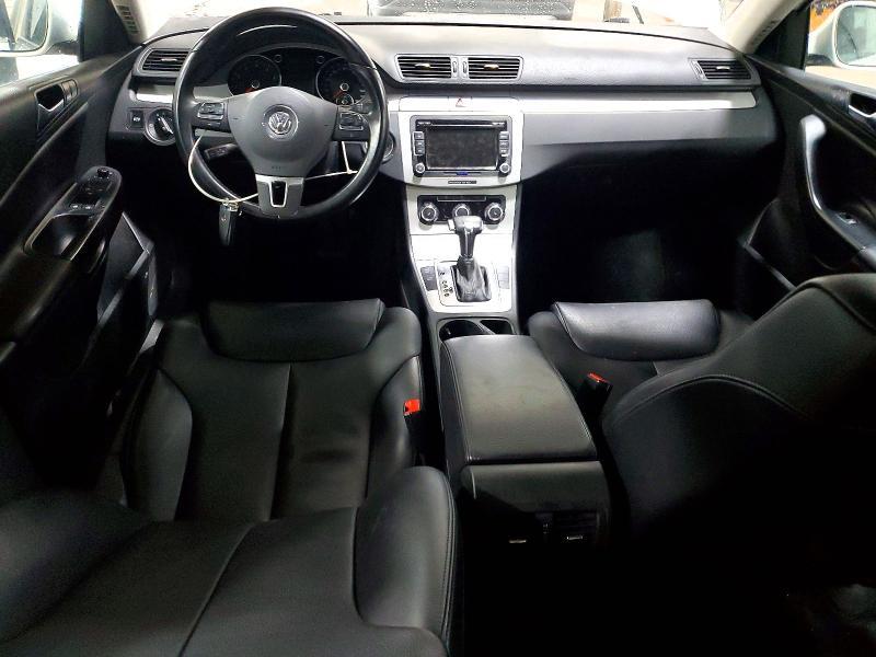 2010 Volkswagen Passat Komfort