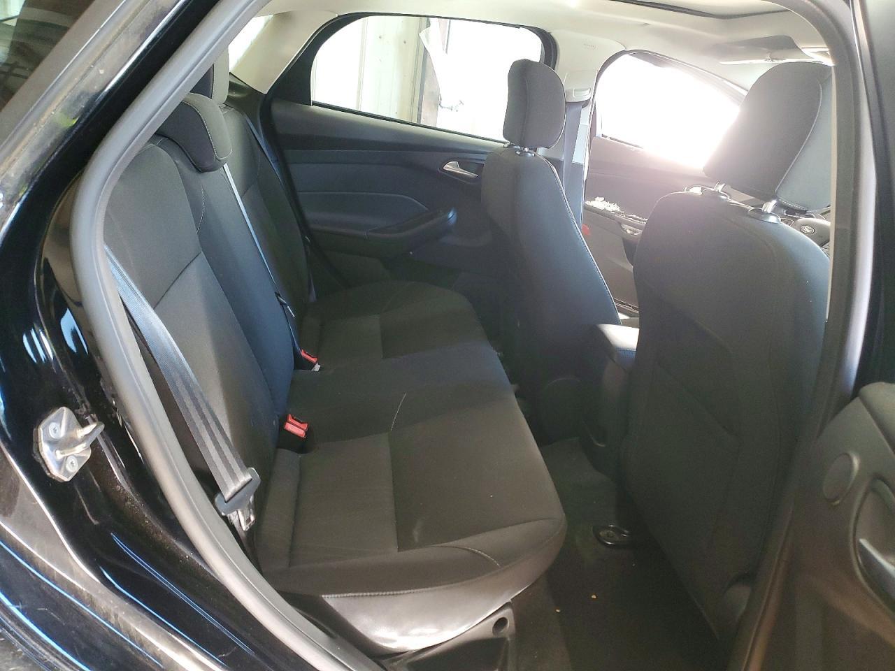 2017 Ford Focus sel