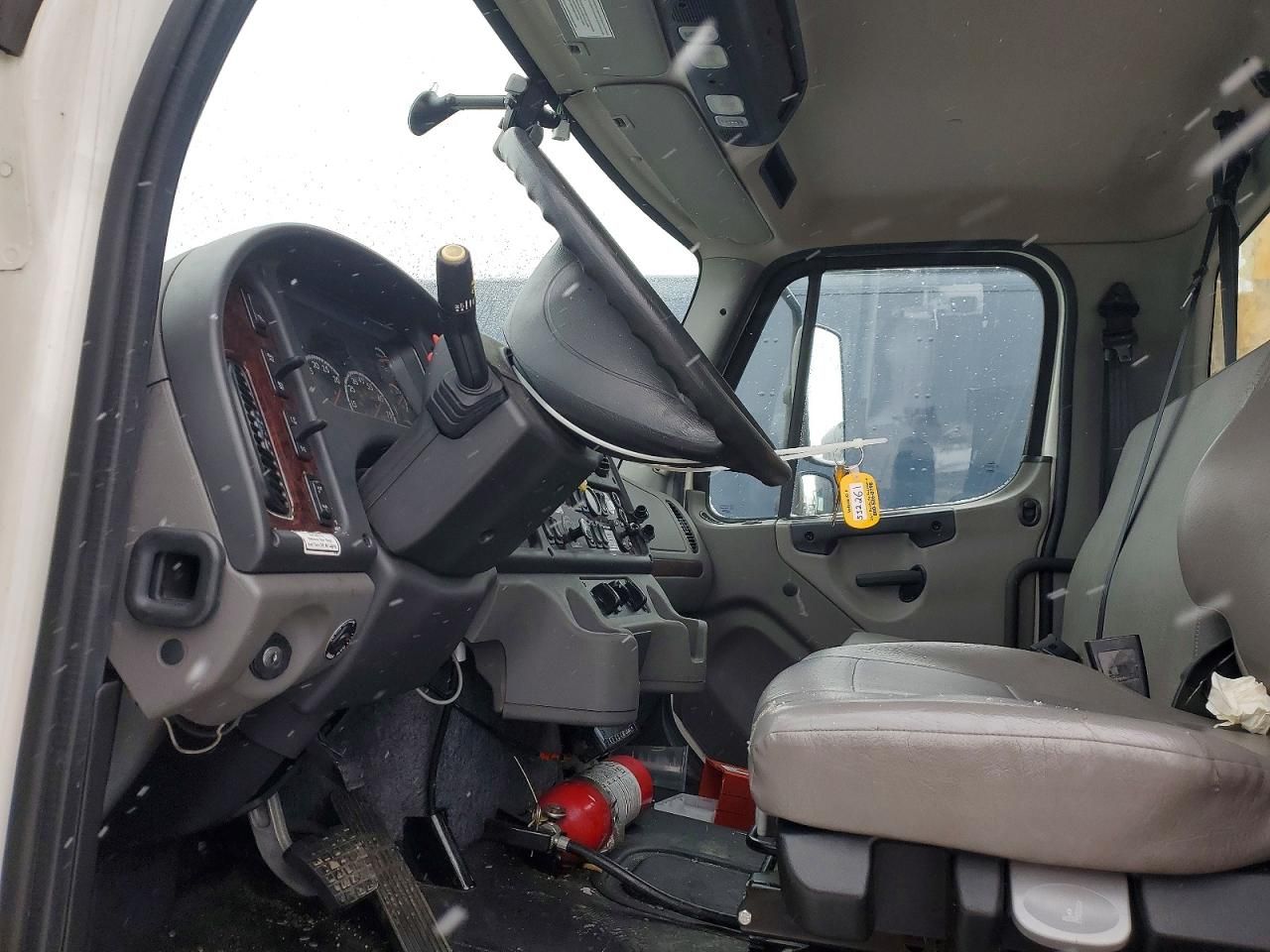 2024 Freightliner M2 106 MED-BOX Truck