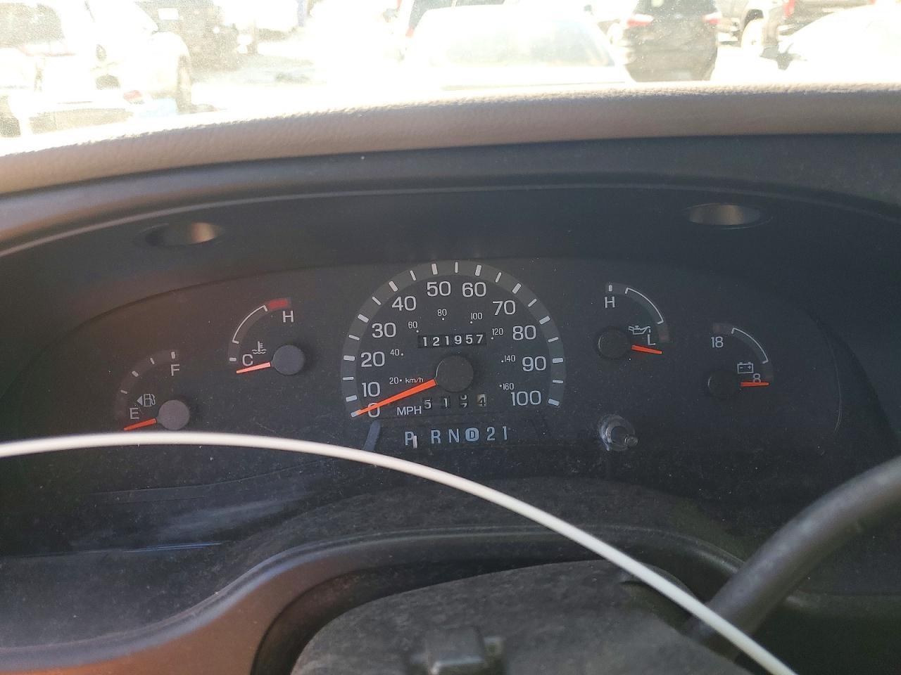 2001 Ford Econoline E350 Super Duty Wagon