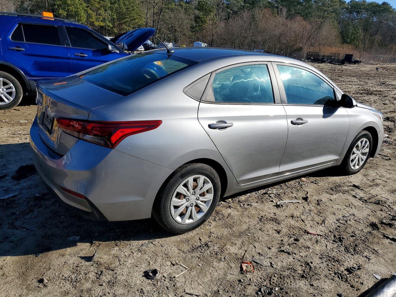 2021 Hyundai Accent se