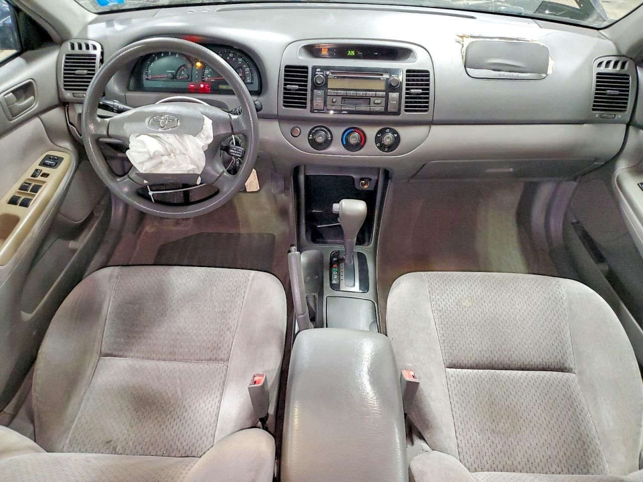 2002 Toyota Camry le