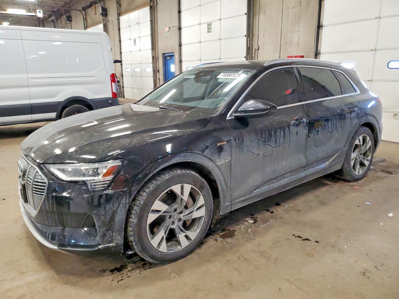 2021 Audi E-tron Premium