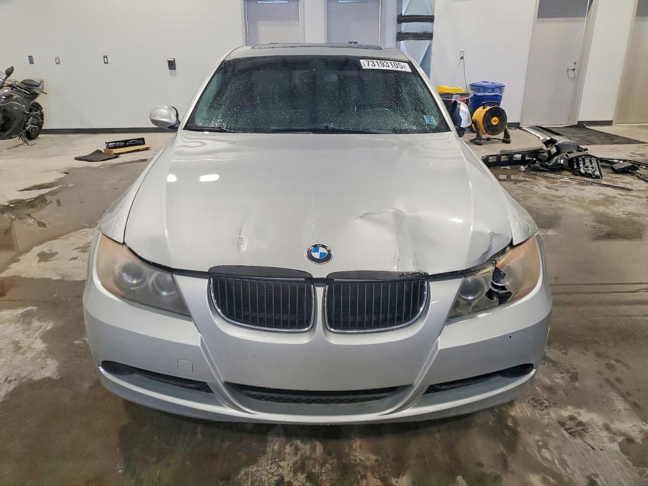 2006 BMW 325 i