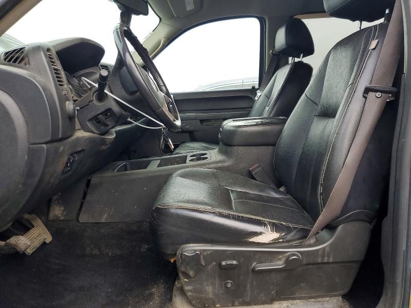 2011 Chevrolet Silverado K3500 LT