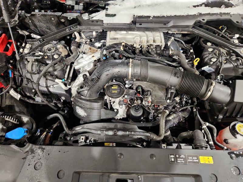 2024 Land Rover Defender 110 x