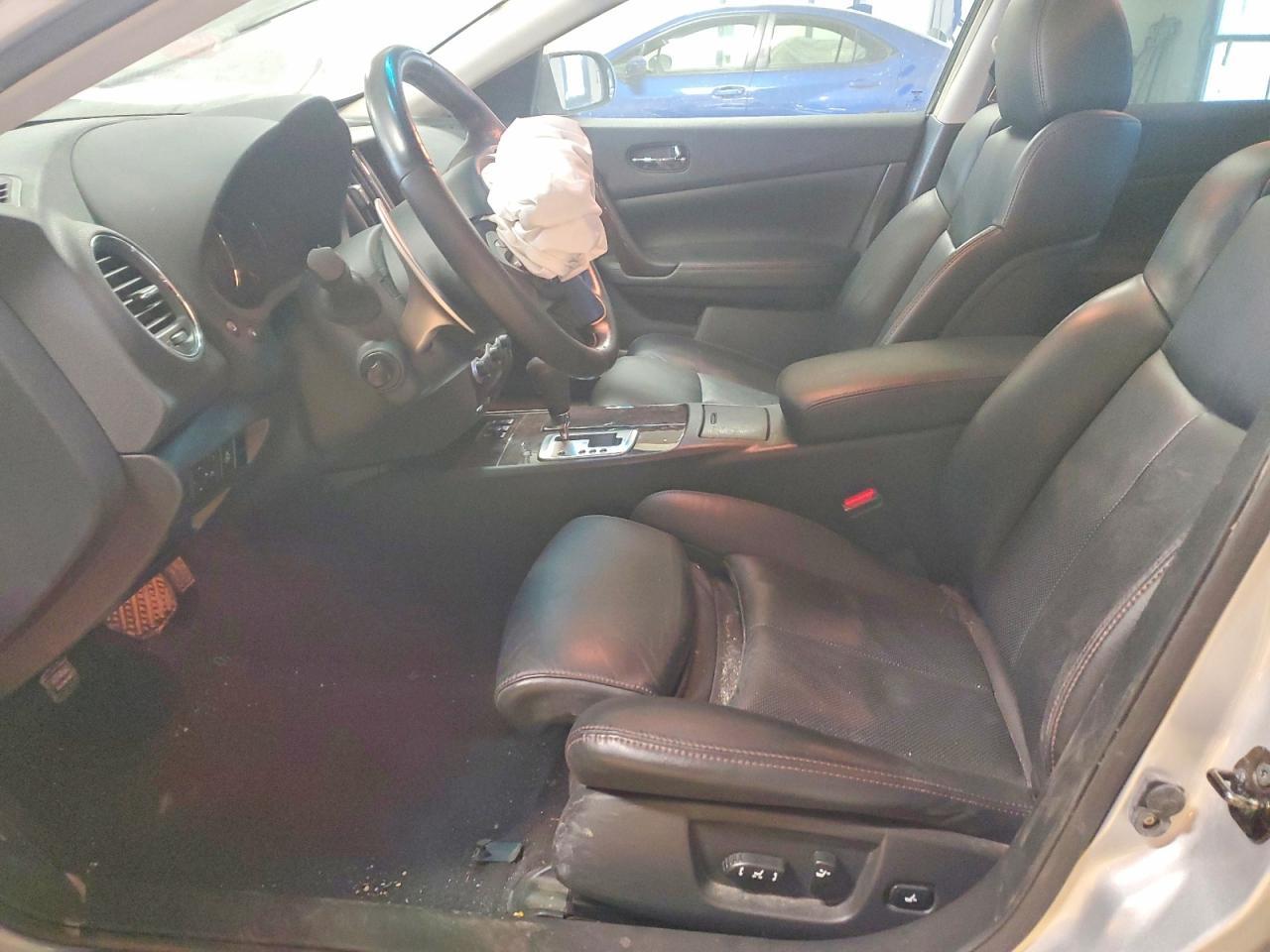 2010 Nissan Maxima