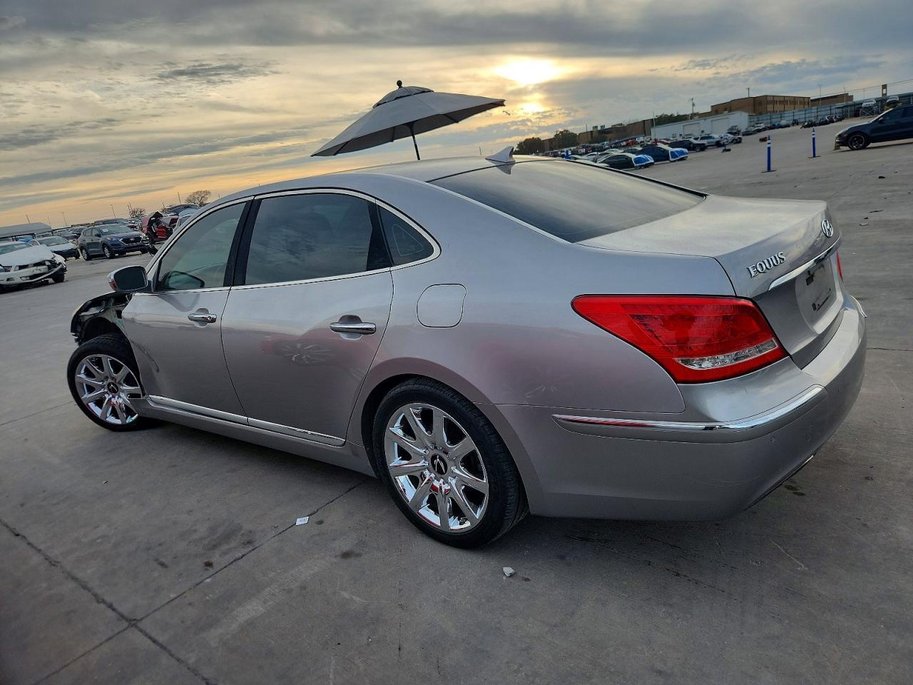 2013 Hyundai Equus Signature