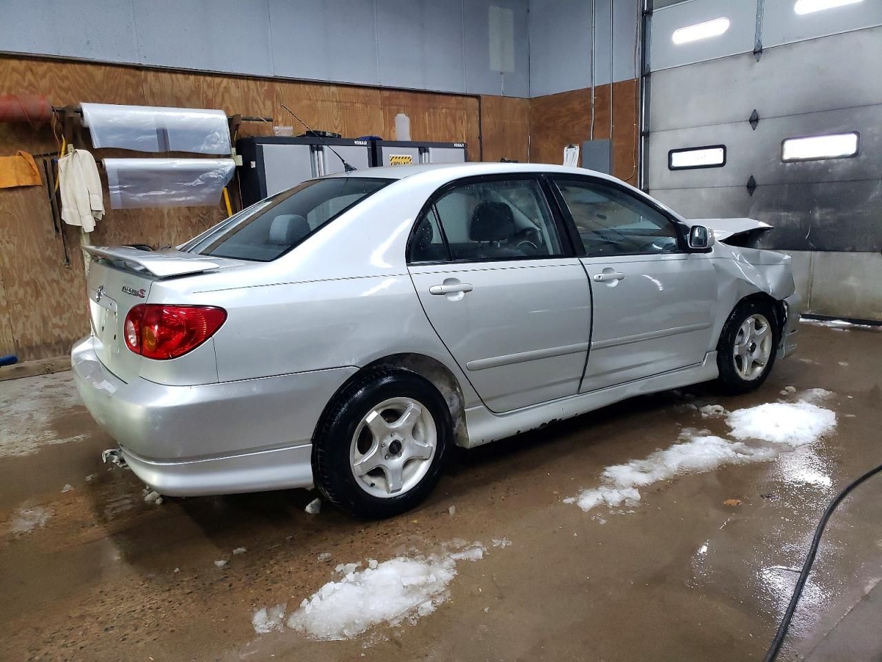 2003 Toyota Corolla ce