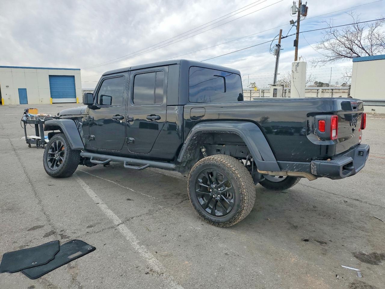2024 Jeep Gladiator Sport