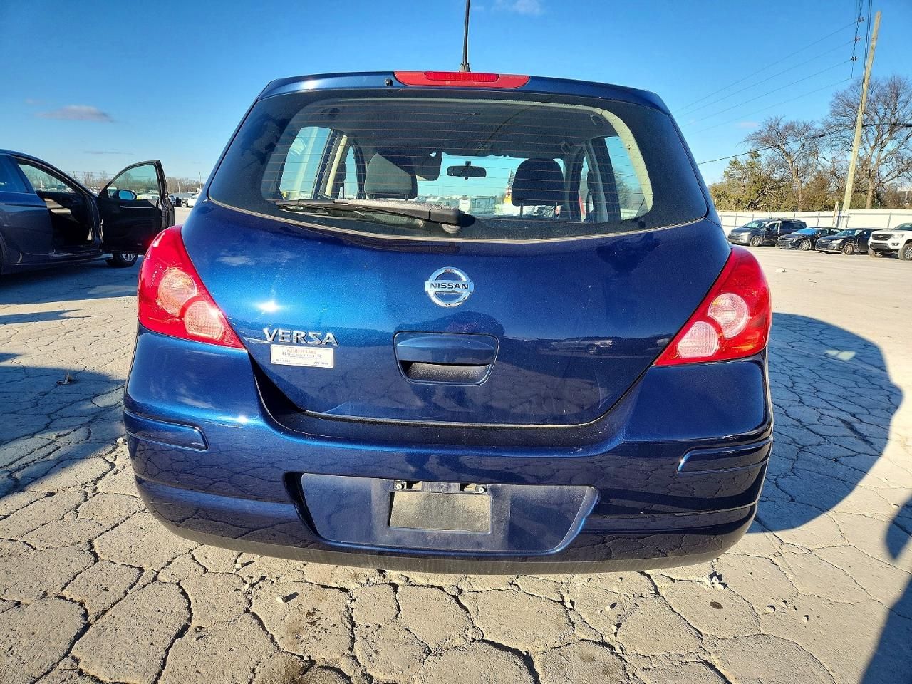 2012 Nissan Versa s
