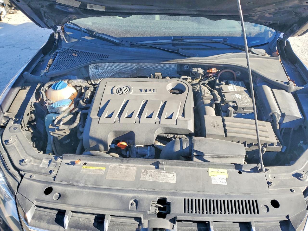 2012 Volkswagen Passat se