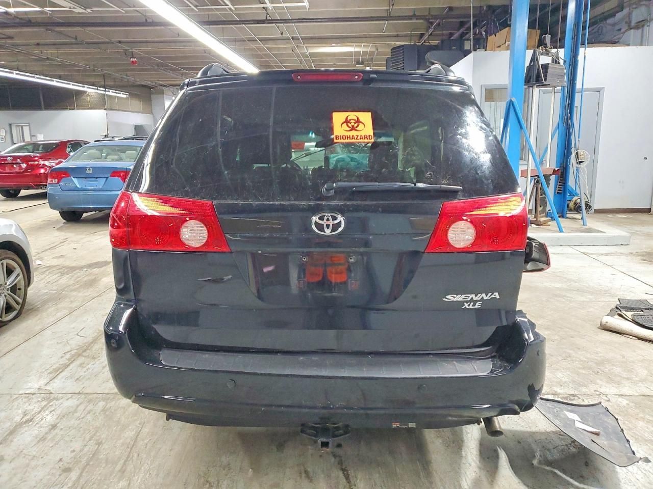 2010 Toyota Sienna xle
