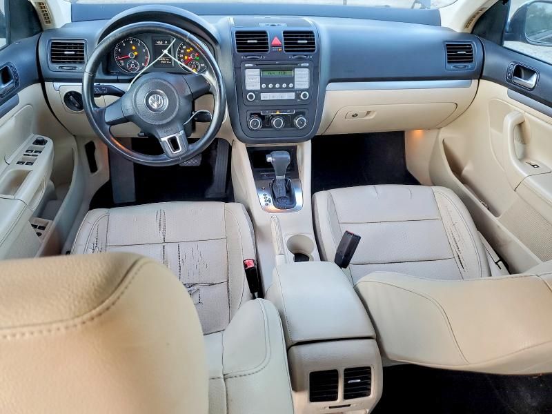 2010 Volkswagen Jetta se