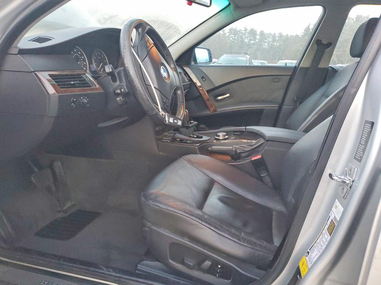 2007 BMW 525 xi