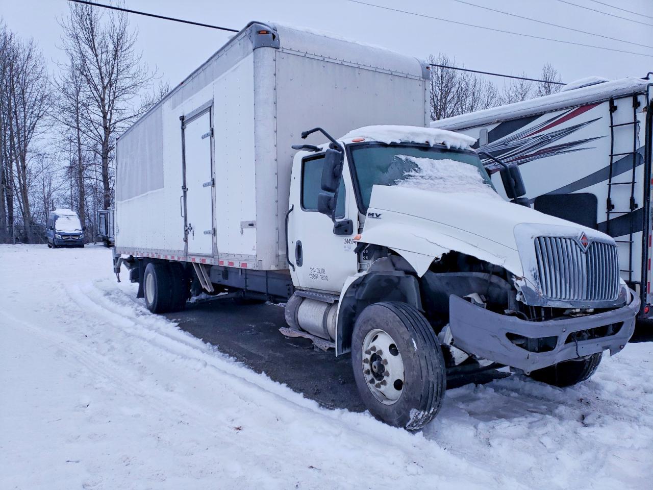 2020 International MV607 BOX Truck