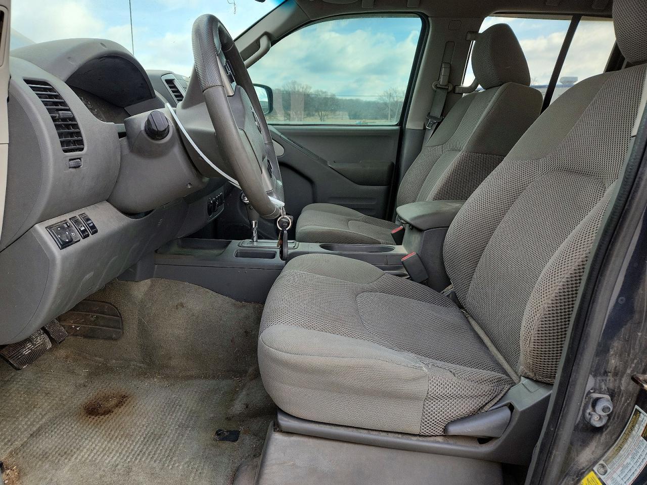 2015 Nissan Frontier S