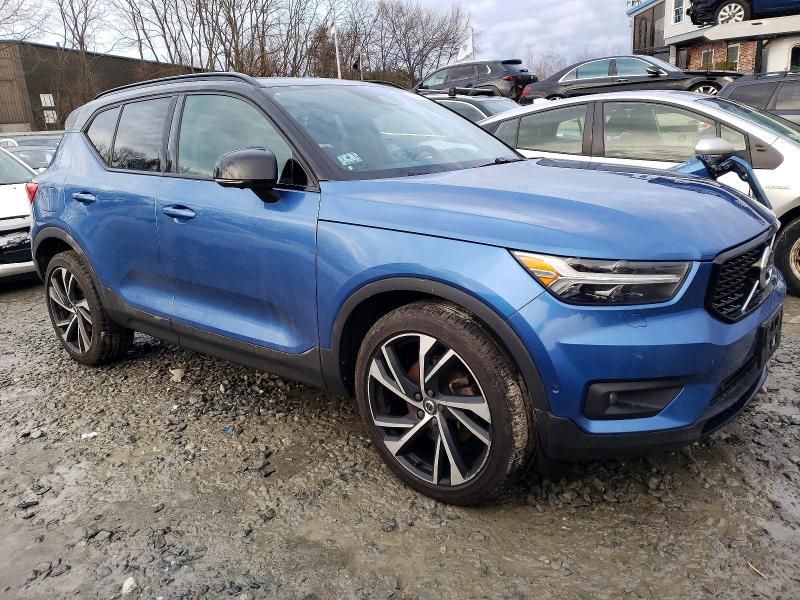 2019 Volvo Xc40 T5 Momentum