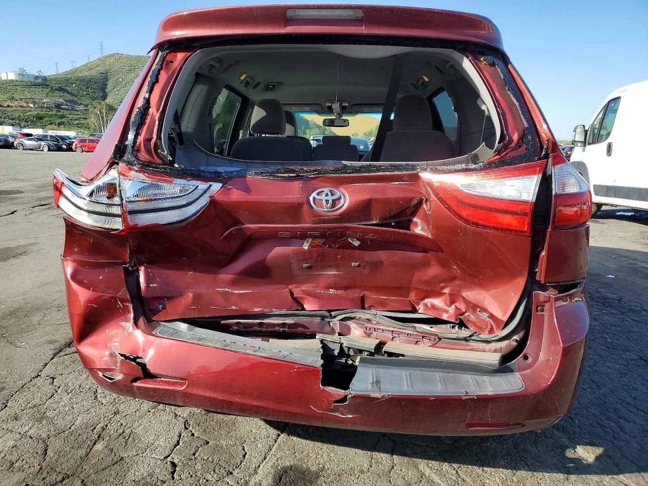 2016 Toyota Sienna le