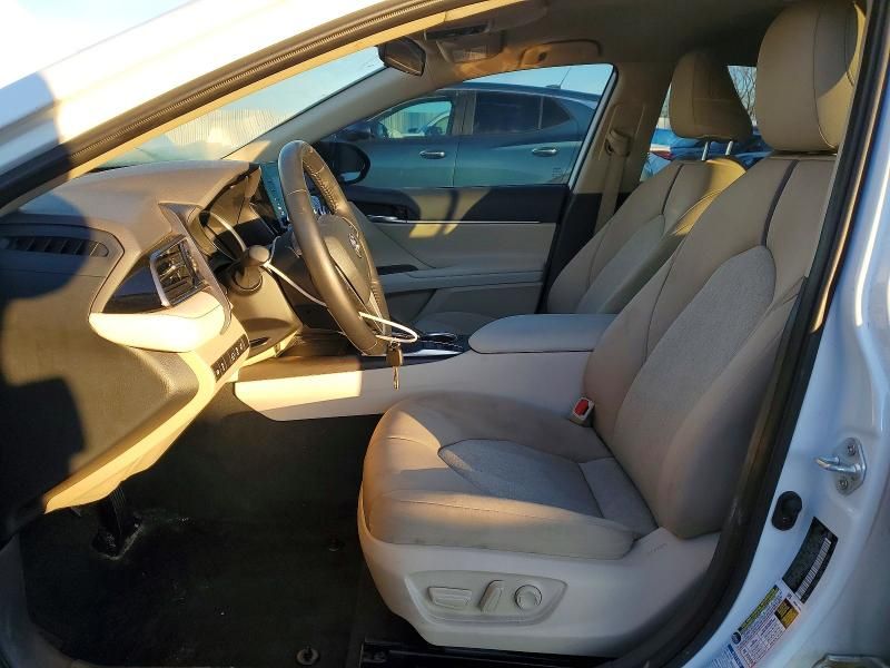 2022 Toyota Camry le