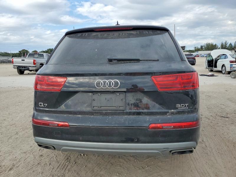 2017 Audi Q7 Premium