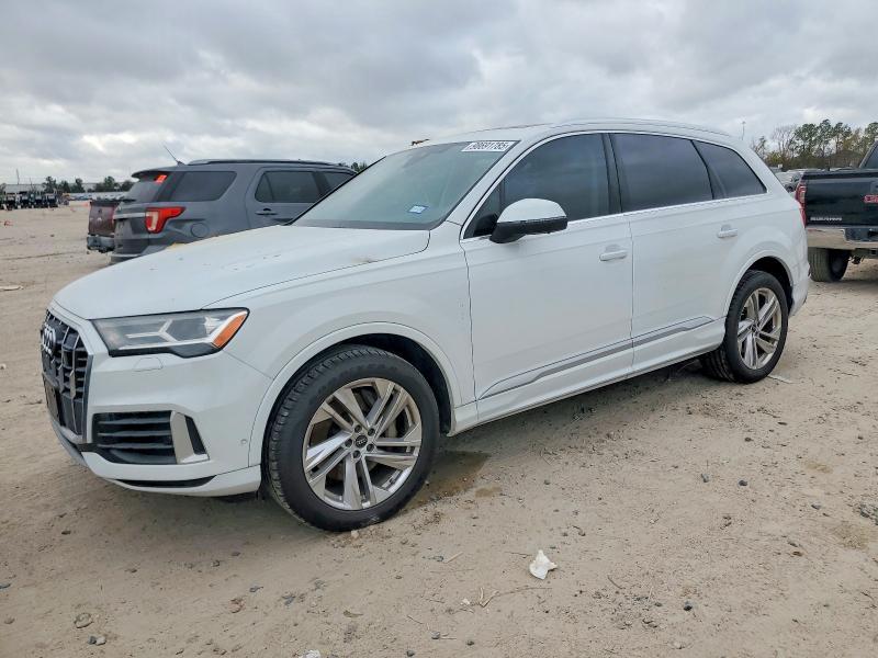 2023 Audi Q7 Premium Plus