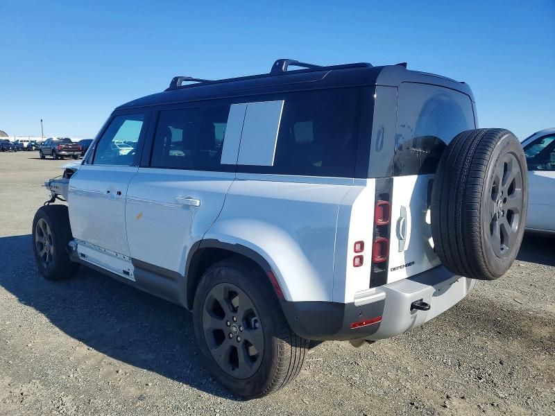 2025 Land Rover Defender 110 s