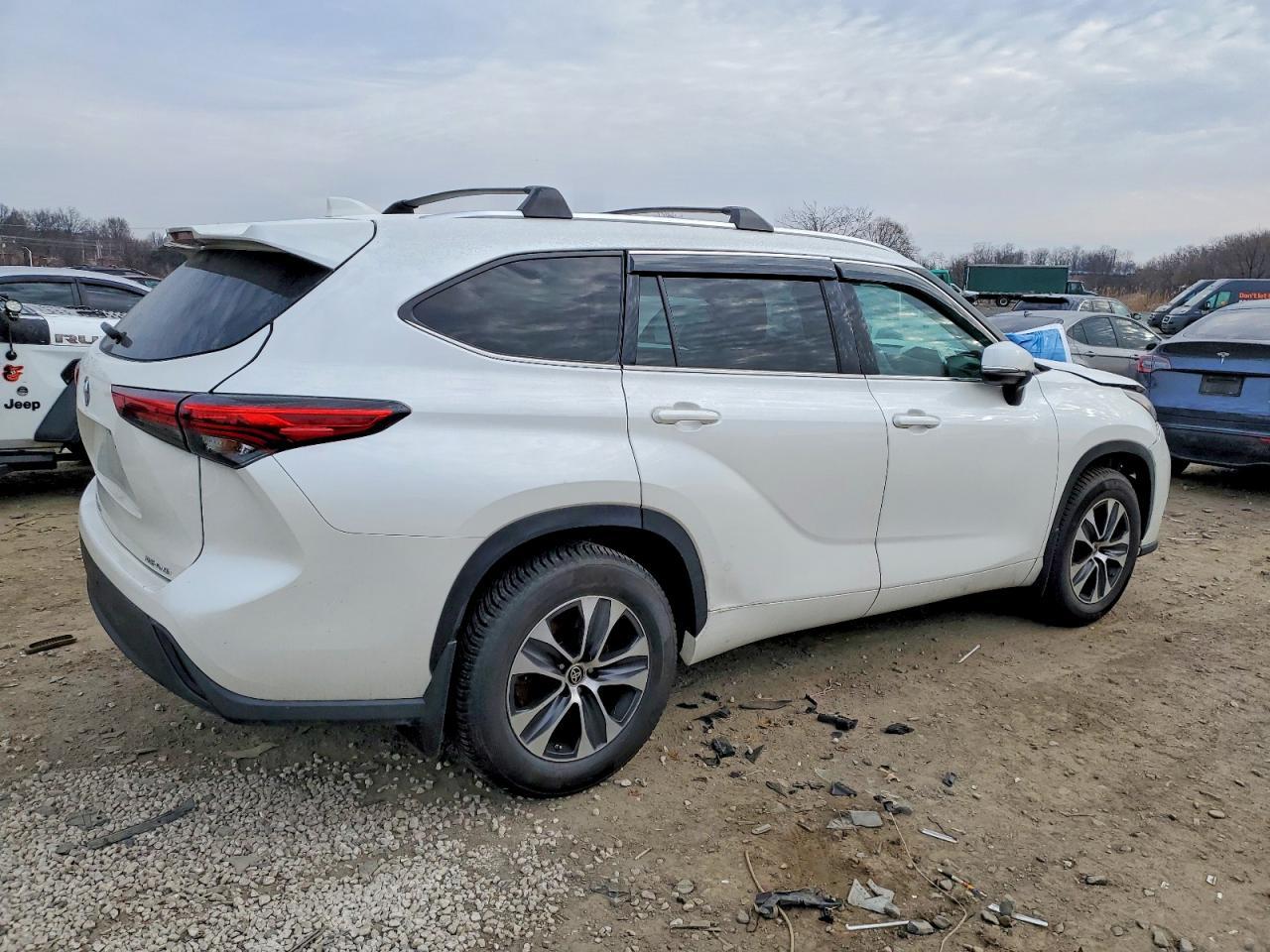 2021 Toyota Highlander xle