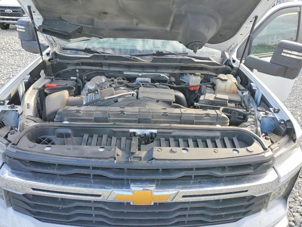 2024 Chevrolet Silverado K3500 LT