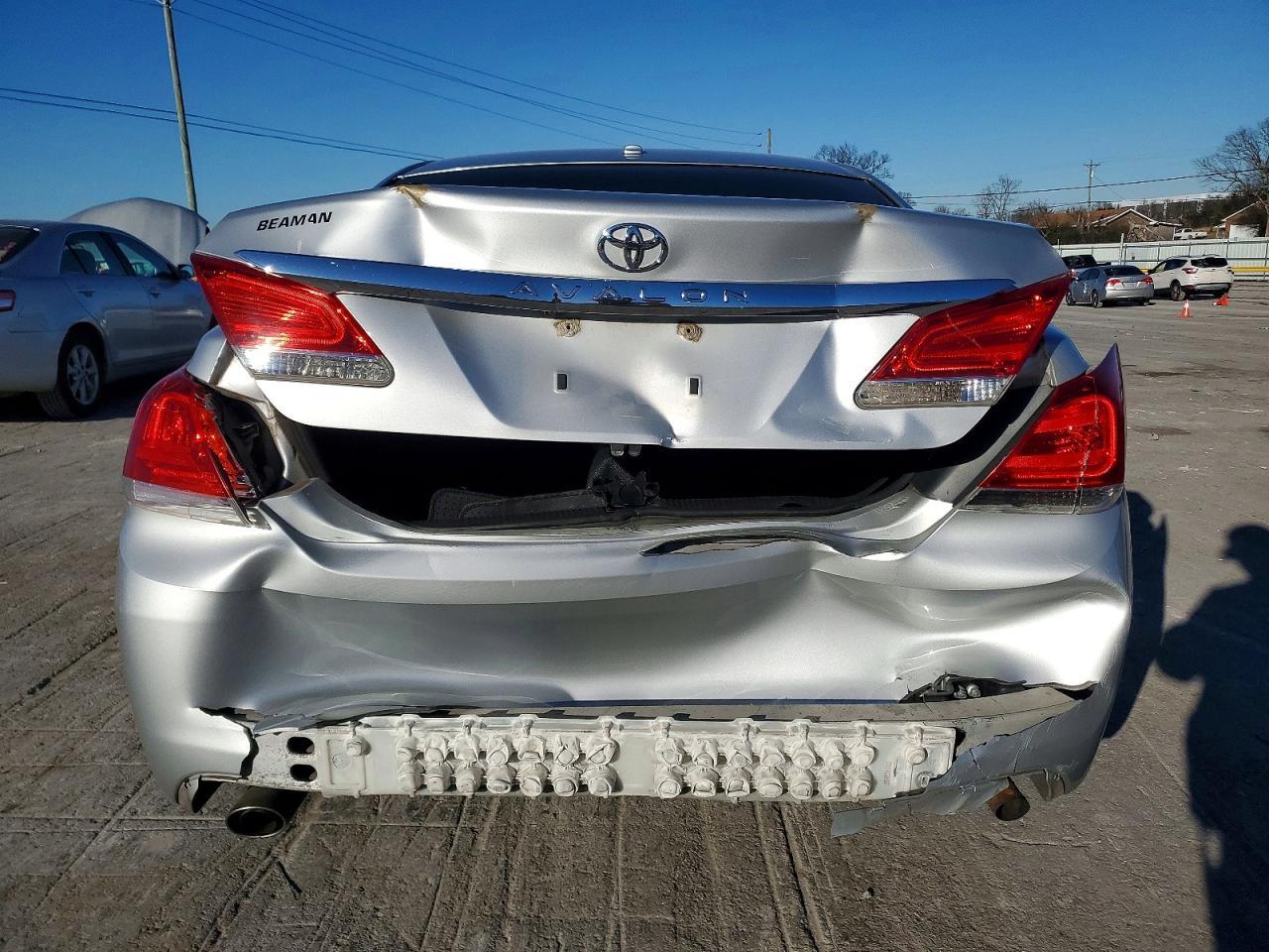 2011 Toyota Avalon Base