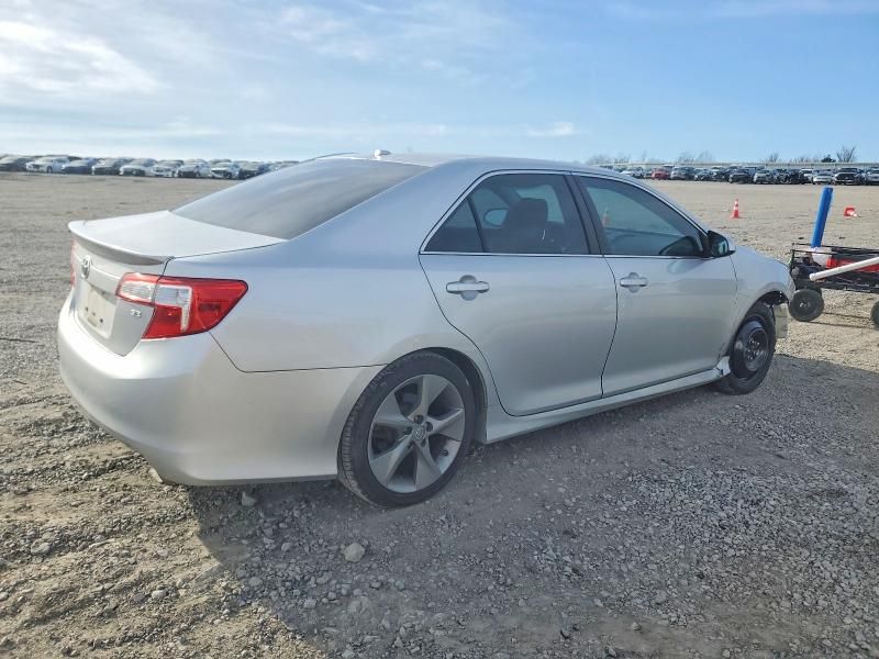 2014 Toyota Camry l