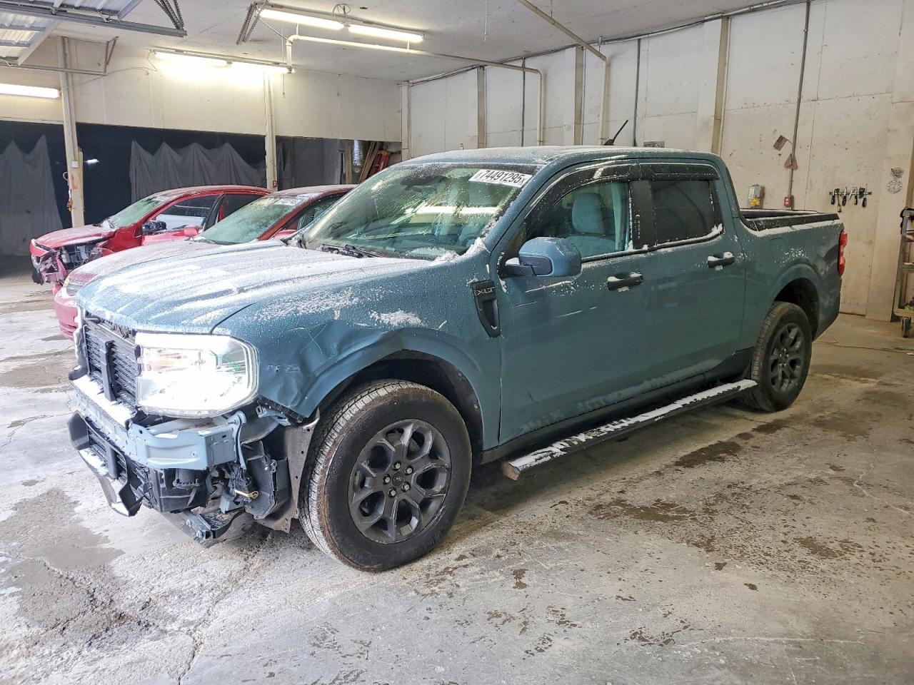 2022 Ford Maverick XL