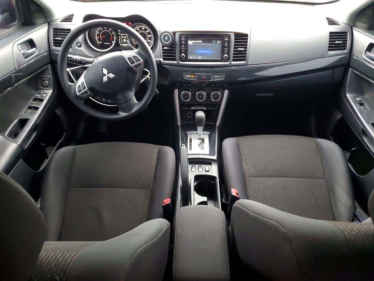 2017 Mitsubishi Lancer es