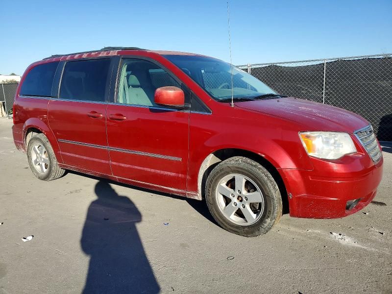 2010 Chrysler Town & Country Touring