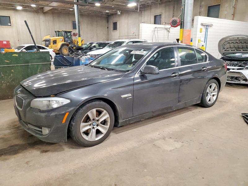2012 BMW 528 xi