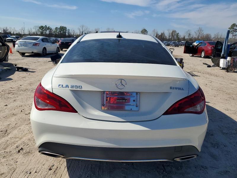 2018 Mercedes-Benz Cla 250