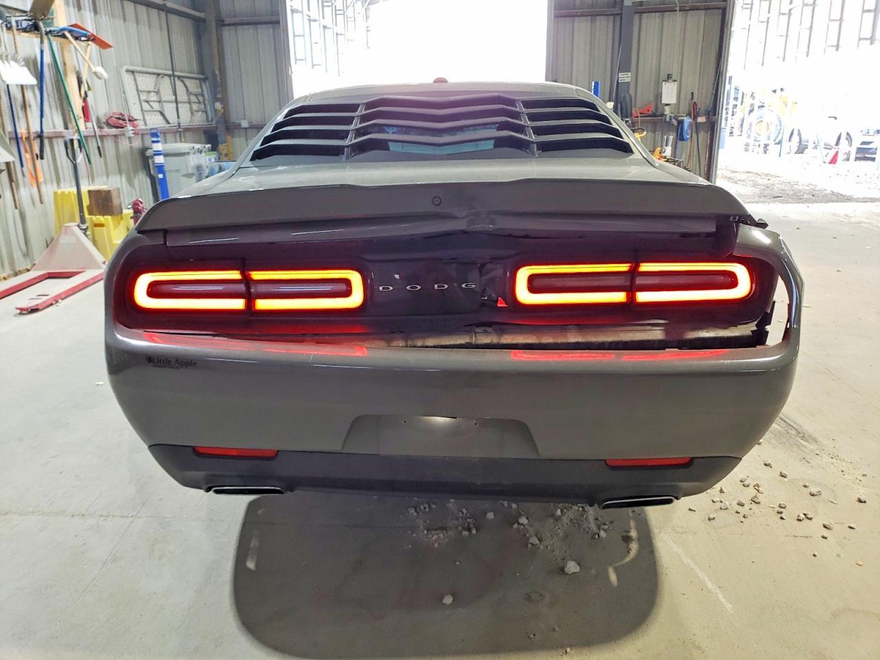 2018 Dodge Challenger sxt