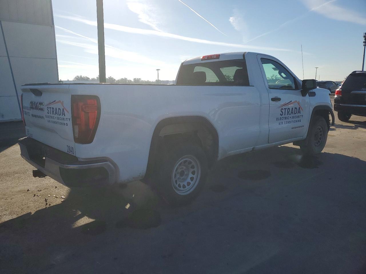2022 GMC Sierra Limited C1500