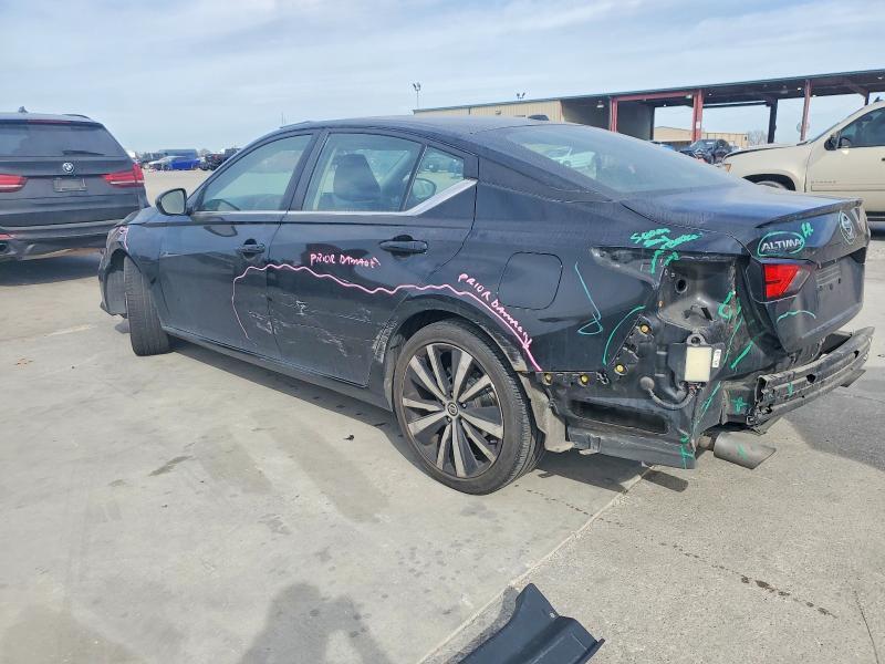 2021 Nissan Altima sr