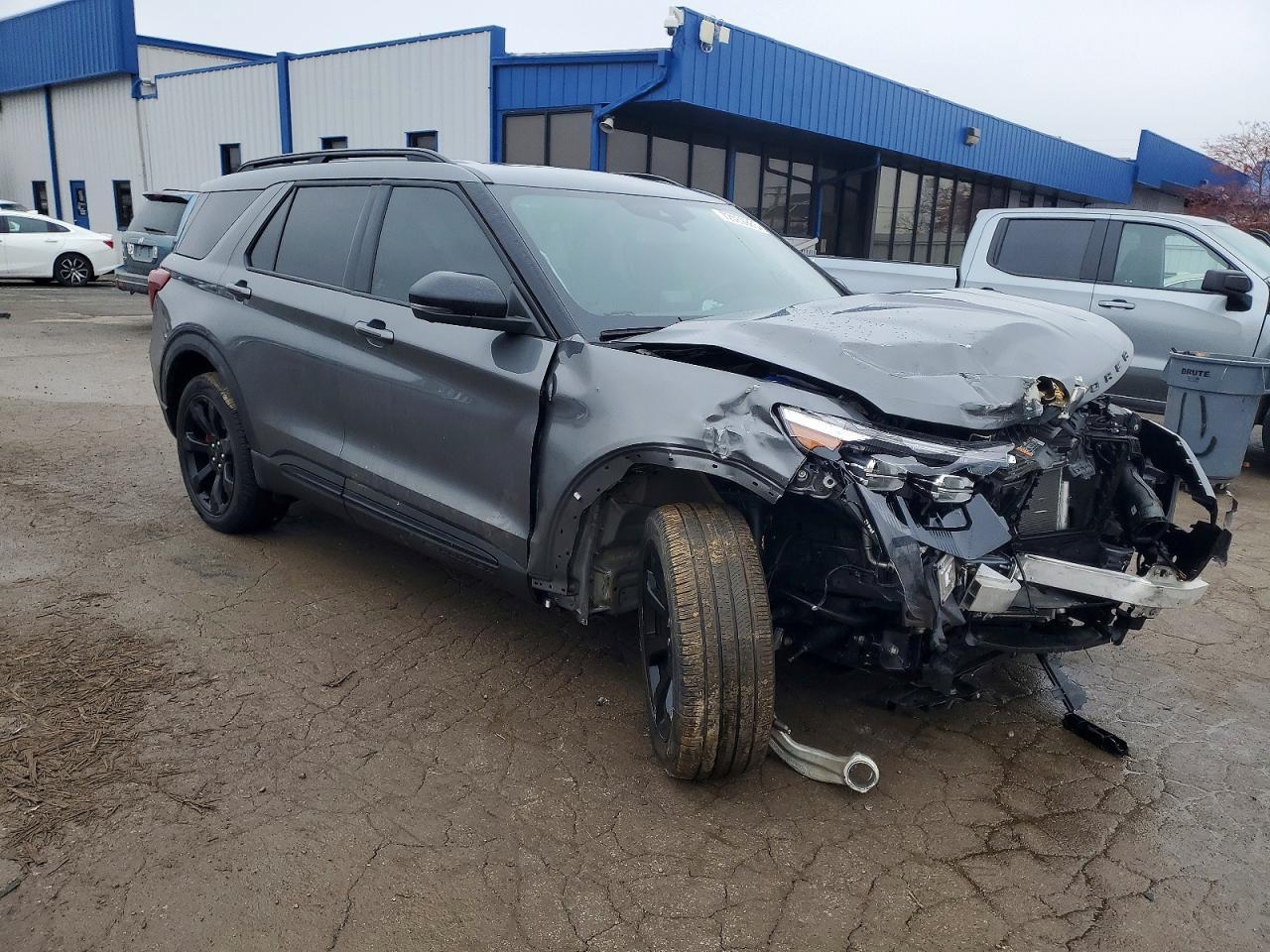 2023 Ford Explorer st
