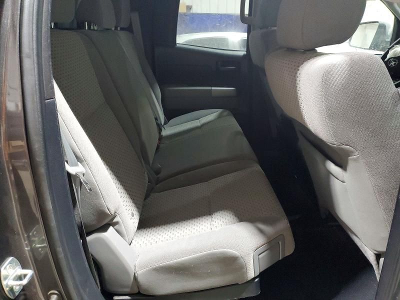 2012 Toyota Tundra Double cab SR5