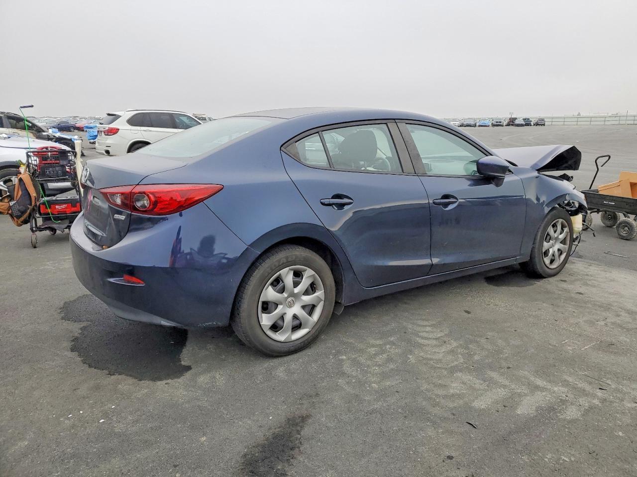 2014 Mazda 3 sv