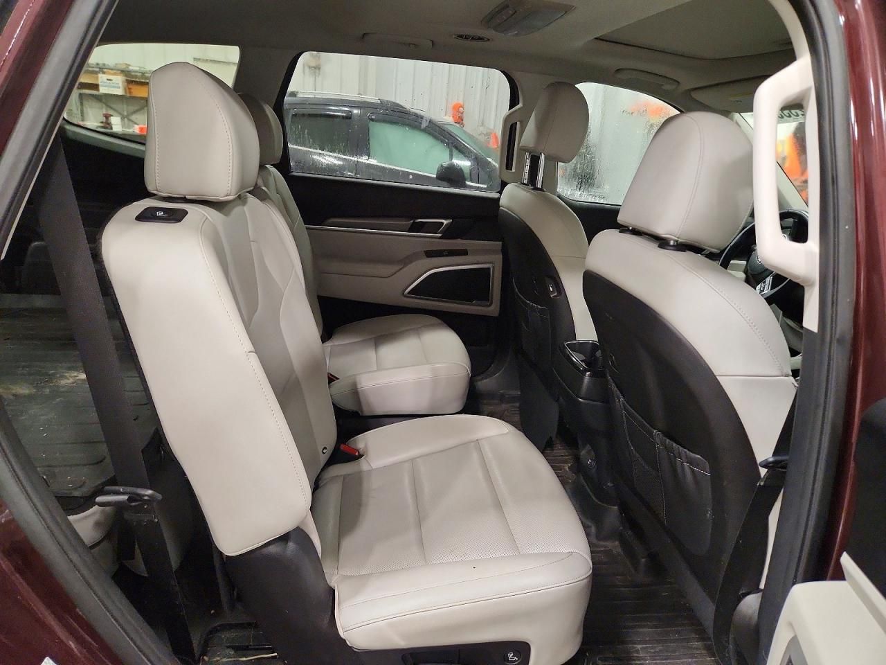 2021 KIA Telluride s