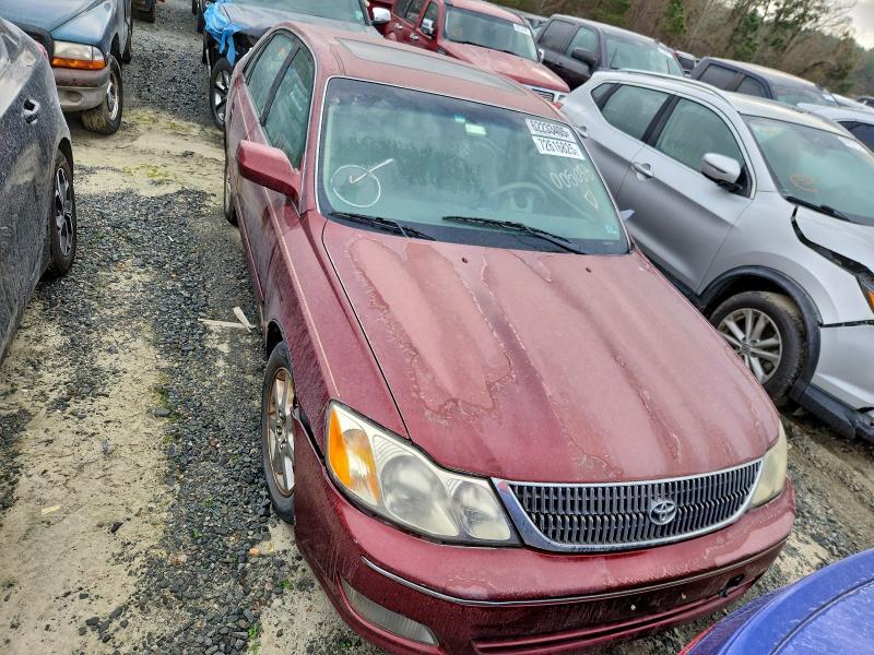 2000 Toyota Avalon xl
