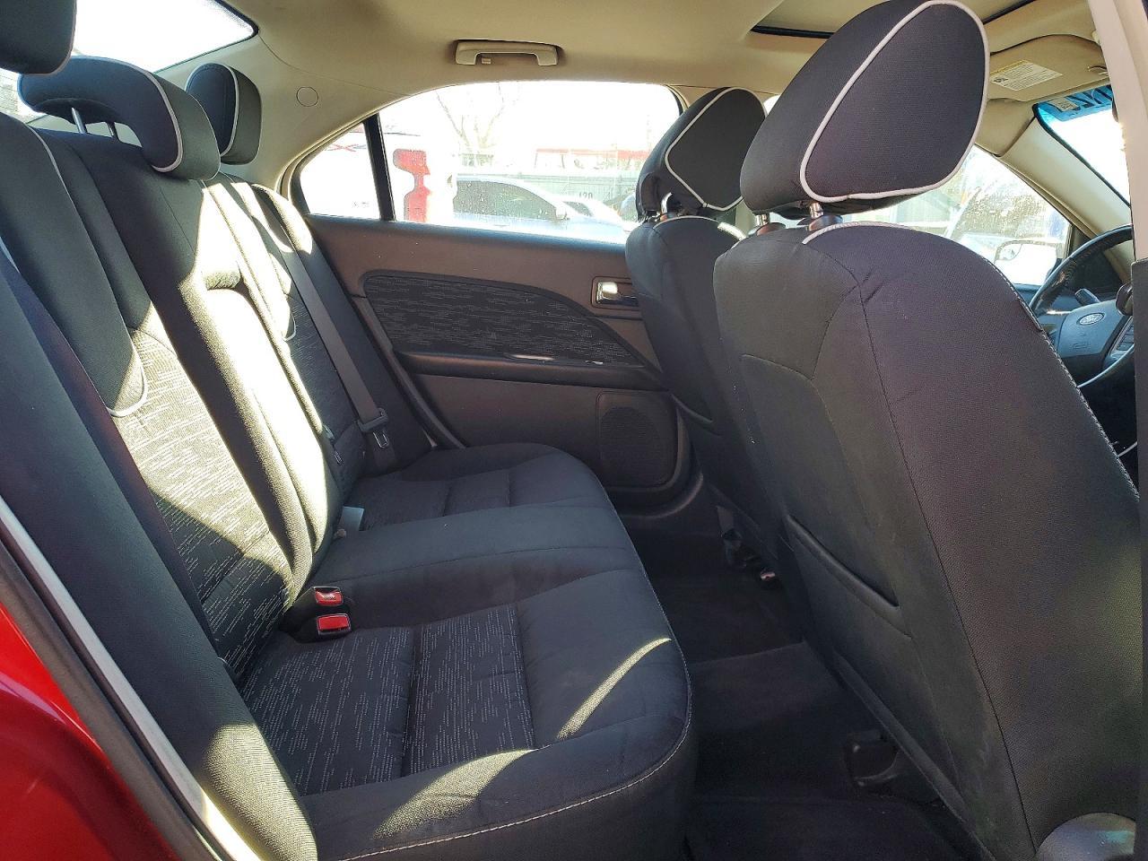 2012 Ford Fusion se